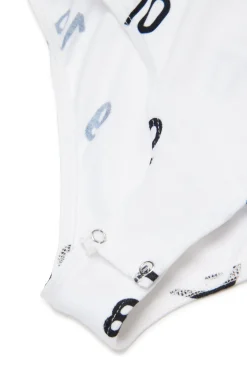 T-Shirts | Logomania><noscript><img width=