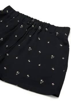 Shorts><noscript><img width=