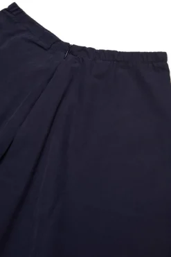 Skirts><noscript><img width=