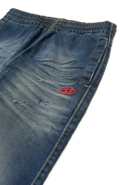 Jeans><noscript><img width=