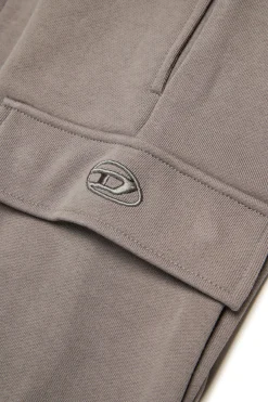 Pants><noscript><img width=