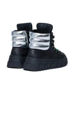 Sneakers | Sneakers><noscript><img width=