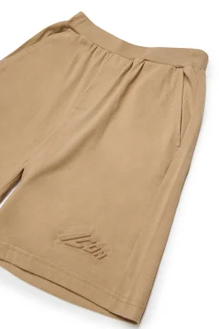 Shorts | Shorts><noscript><img width=