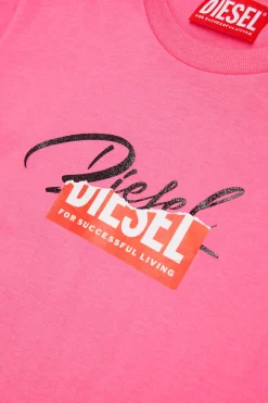 T-Shirts><noscript><img width=