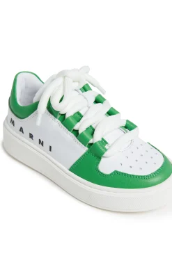 Sneakers | Sneakers><noscript><img width=