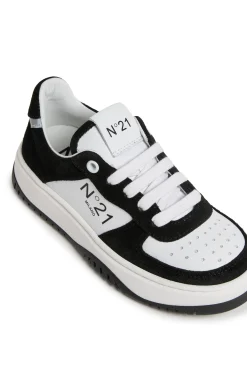 Sneakers | Sneakers><noscript><img width=