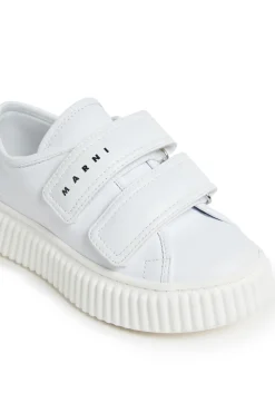 Sneakers | Sneakers><noscript><img width=