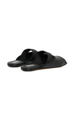 Slippers And Sandals | Slippers And Sandals><noscript><img width=