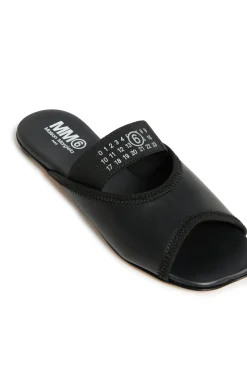 Slippers And Sandals | Slippers And Sandals><noscript><img width=