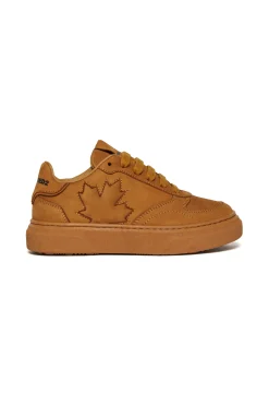 Sneakers | Sneakers>DSQUARED2 Low top trainers with Maple Leaf warm camel