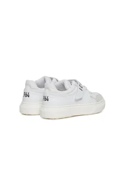 Sneakers | Sneakers><noscript><img width=
