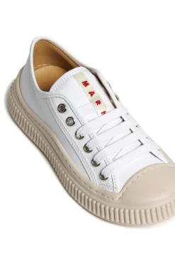 Sneakers | Sneakers><noscript><img width=