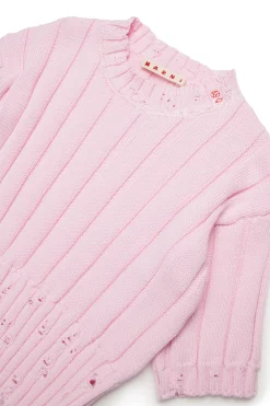 Knitwear><noscript><img width=