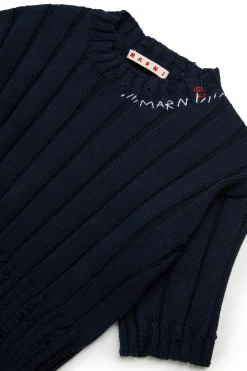 Knitwear><noscript><img width=