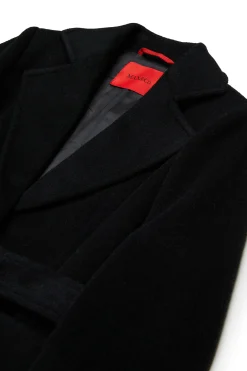 Jackets And Padded Jackets><noscript><img data-lazyloaded=