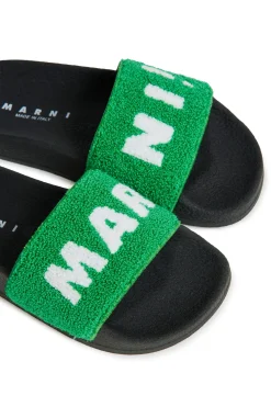 Slippers And Sandals | Slippers And Sandals><noscript><img width=