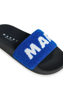 Slippers And Sandals | Slippers And Sandals><noscript><img width=