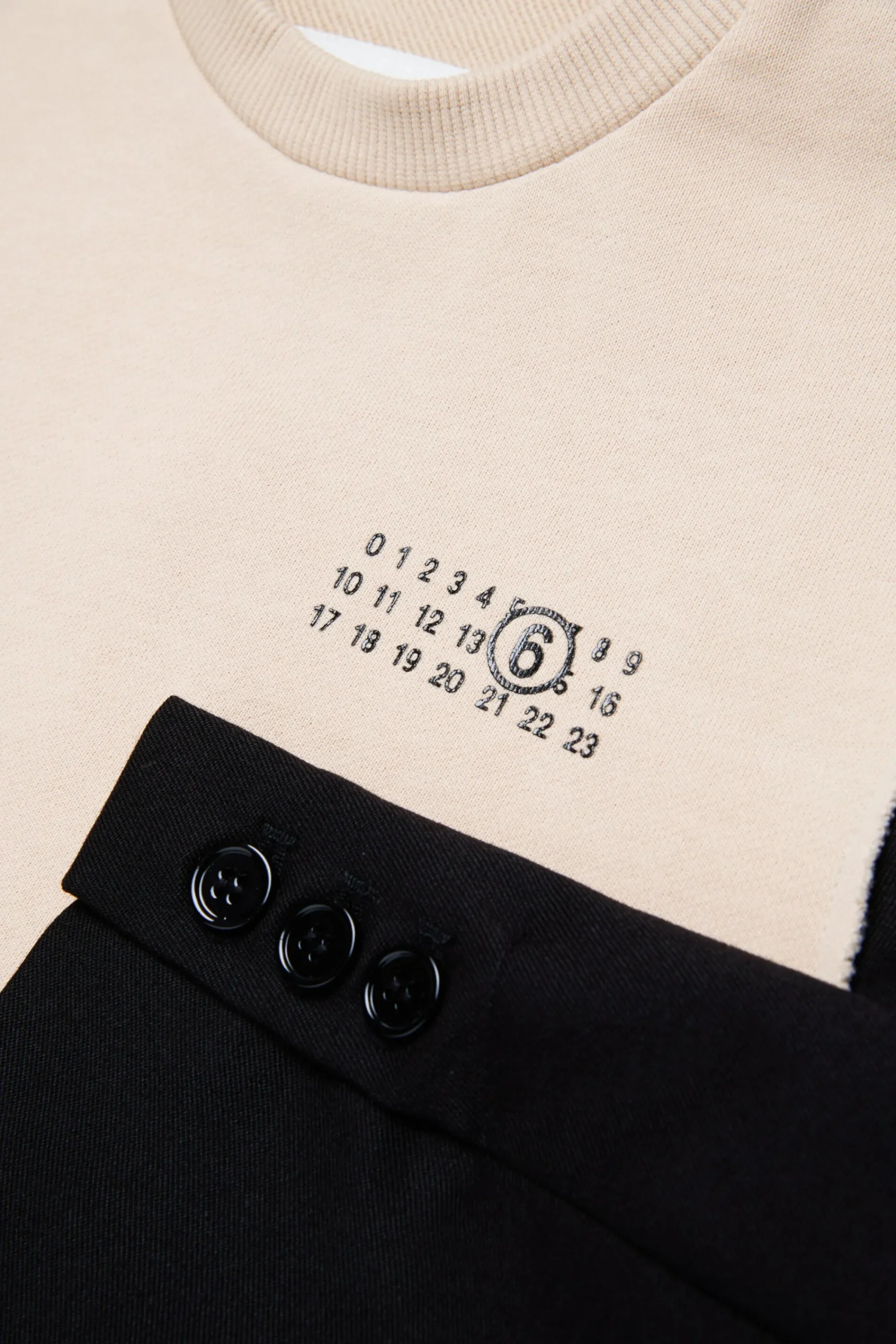 Sweatshirts | Sweatshirts>MM6 MAISON MARGIELA Sweatshirt with blazer sleeves beige