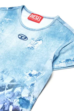 T-Shirts><noscript><img width=
