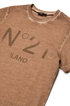 T-Shirts><noscript><img width=
