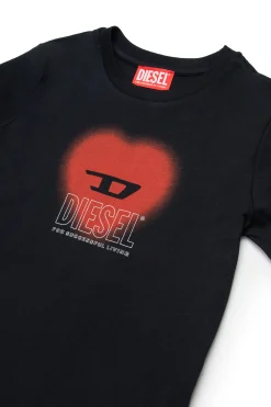 T-Shirts><noscript><img width=