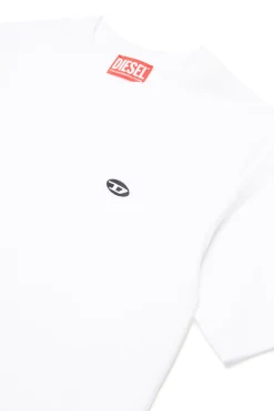 T-Shirts><noscript><img width=