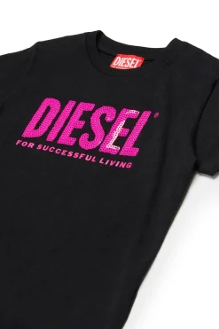 T-Shirts><noscript><img width=