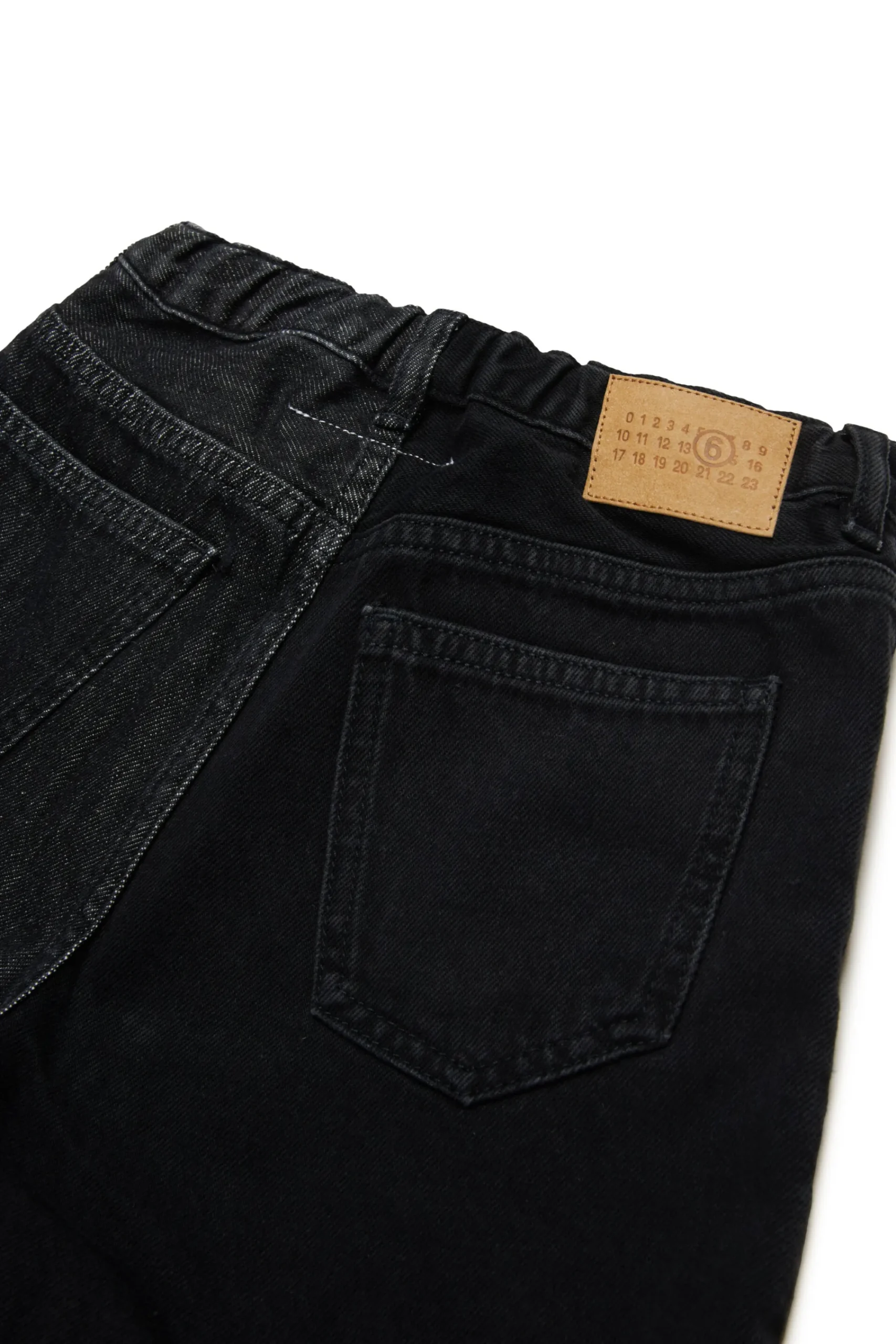 Shorts | Denim-Mania>MM6 MAISON MARGIELA Two-tone denim shorts with lettering Denim Black