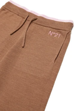 Pants><noscript><img width=